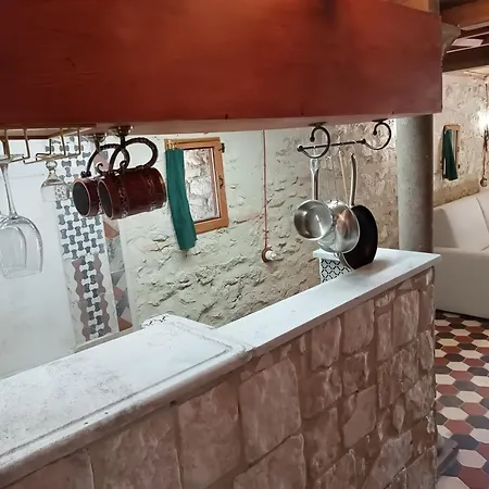 La Fioraia E La Legnaia Vakantiehuis LʼAquila