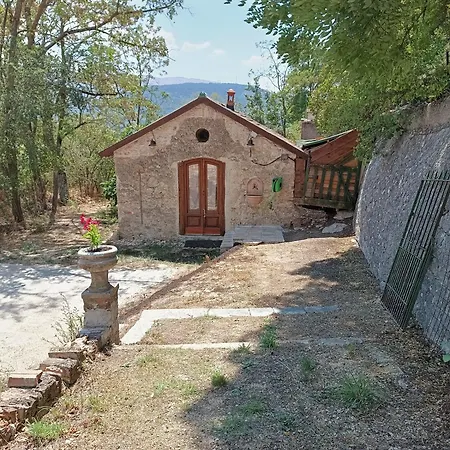 度假居 La Fioraia E La Legnaia 拉奎拉