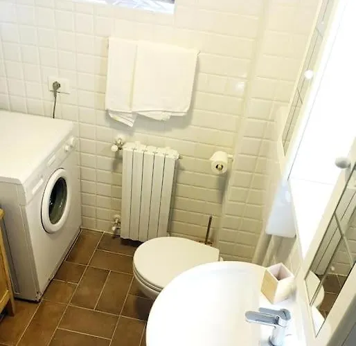 別荘 La Fioraia E La Legnaia ラクイラ