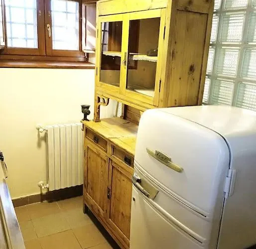 La Fioraia E La Legnaia