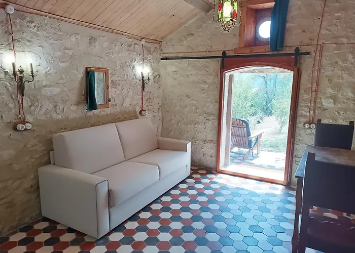 La Fioraia E La Legnaia *