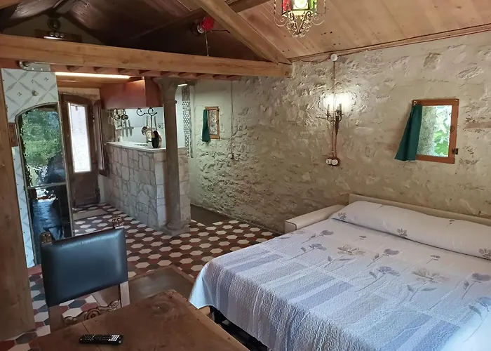 別荘 La Fioraia E La Legnaia