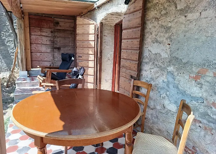 別荘 La Fioraia E La Legnaia *